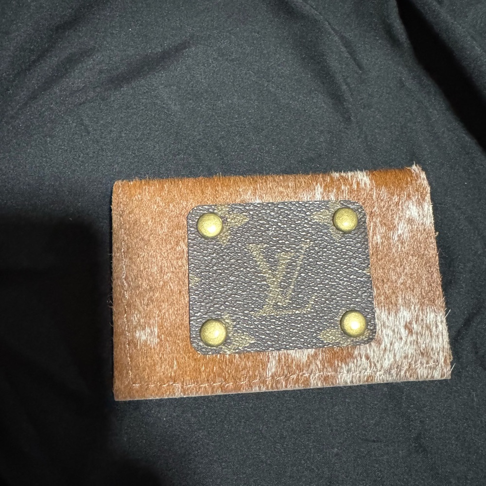 Louis Vuitton Brown Key & Card Holder with Monogram
